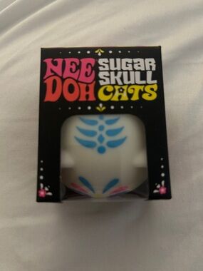 NeeDoh Sugar Skull Cats Squishy Toy - White with Blue & Pink Accents